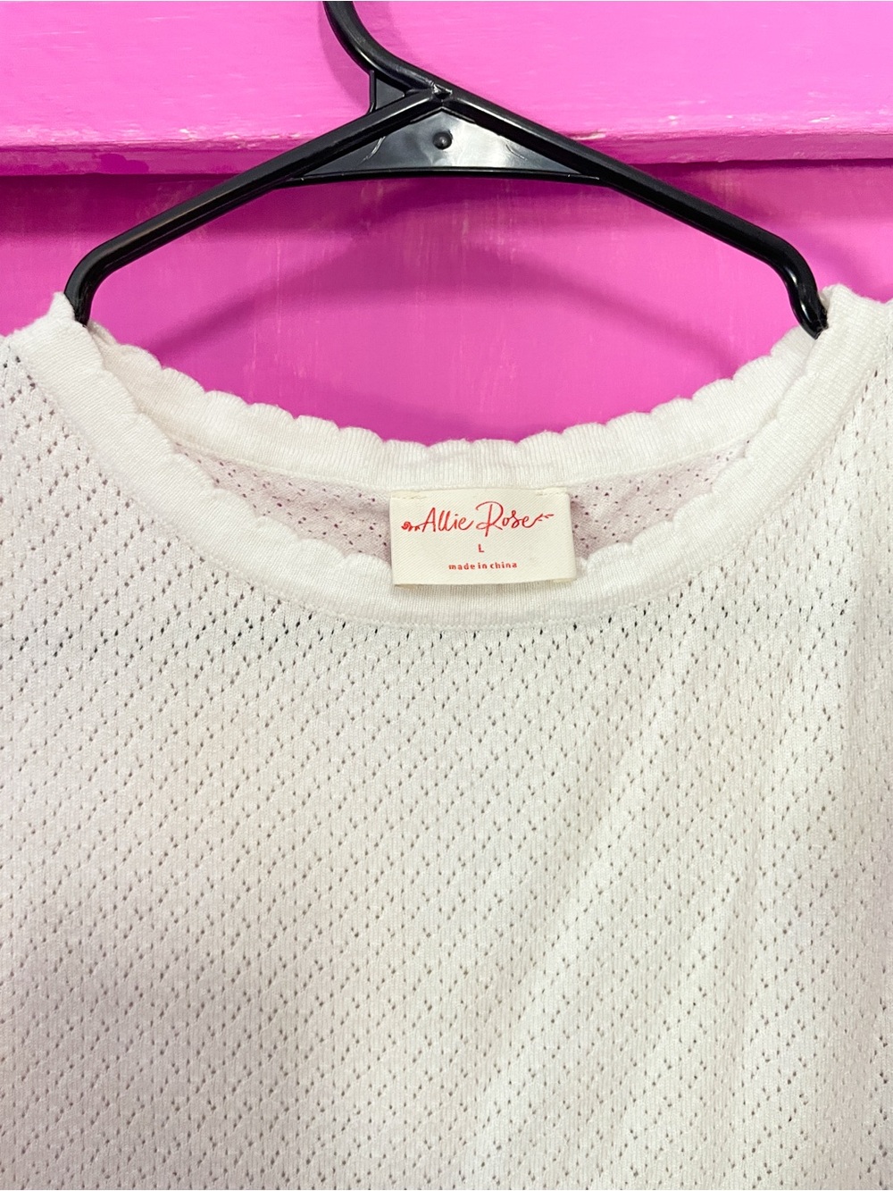 White Women's Scallop-Neck Knit Top